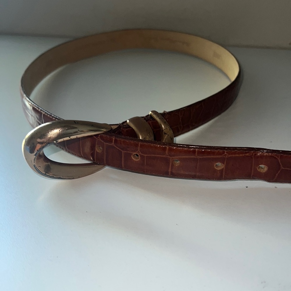 Saks VTG Italian alligator calfskin belt
